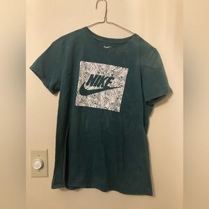 Nike shirt blue green